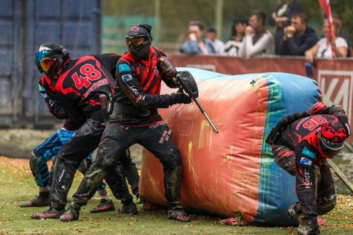 Подробнее о статье Тактическое превосходство и командный синергизм: триумф сборной России по пейнтболу